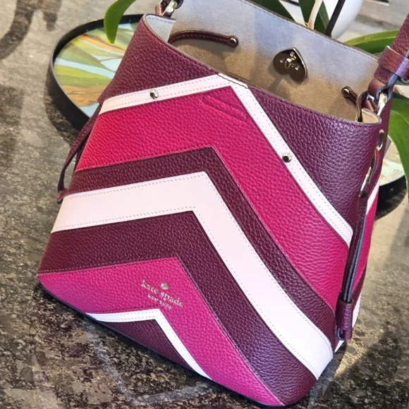 Kate Spade Pink and White Chevron Tote - Picture 6 of 16